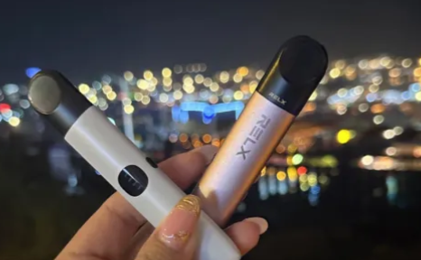 RelX悦刻和YOOZ柚子那个电子烟好一些？